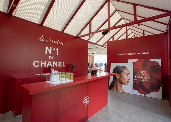 LE JARDIN N°1 DE CHANEL  متجر مؤقت في دبي ورؤية جديدة للجمال    
