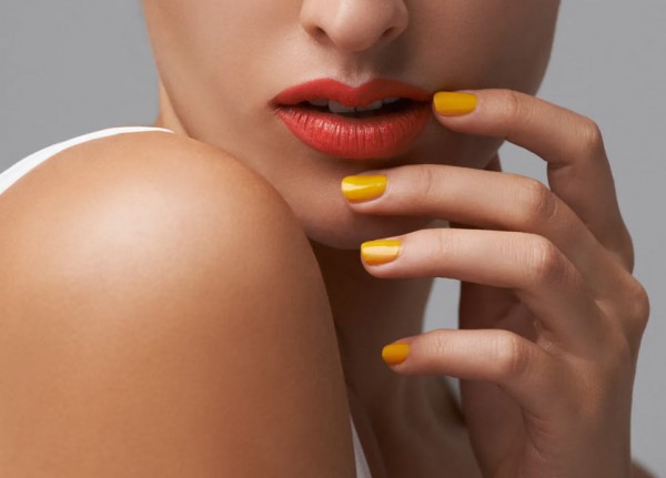 The Top 4 Gel Nail Polishes for A Manicure That Lasts This Summer
