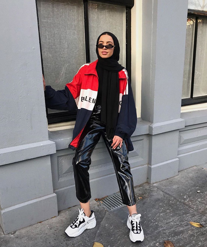 Hijab-modest-wear-sneakers-street-style