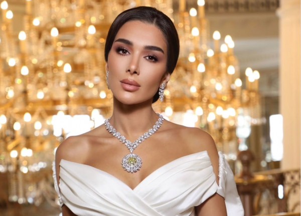 Maram Zbaeda Shined in Mouawad Fine Jewelry on her Wedding Day