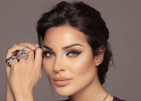 5 times Nadine Nassib Njeim looked flawless without makeup