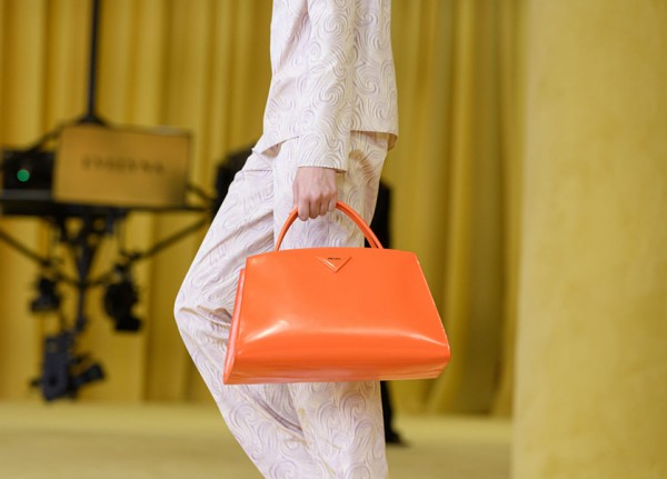 The Top Handbag Colors That Are Winning Spring 2021
