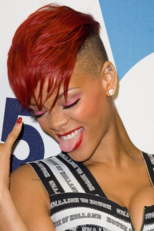 Rihanna’s-iconic-red-voluminous-short-haircut