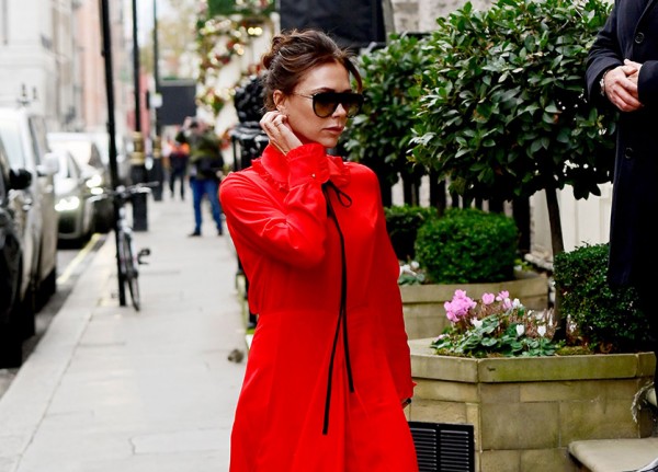Victoria Beckham’s Holiday Style Isn’t What You’re Expecting