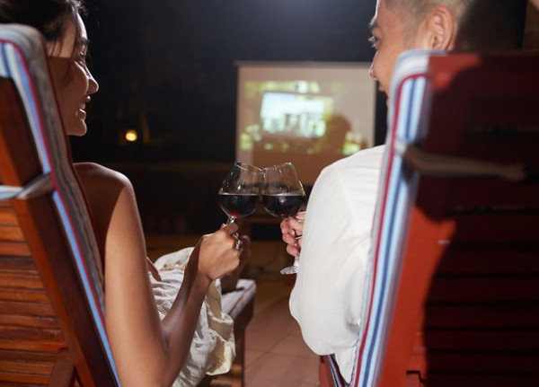 Best Iconic and Romantic Movies For a Valentine’s Date Night