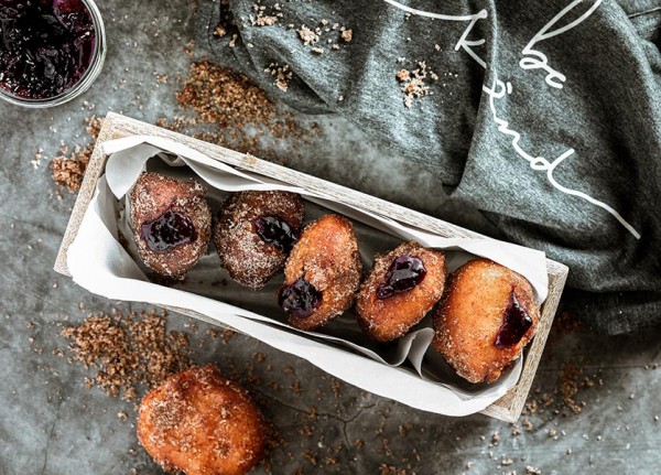 Donut recipe with halloumi cheese and cranberry jam